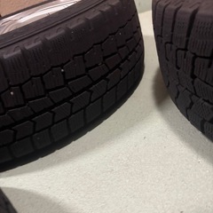 ダンロップ　175/65r15 2020年　スタッドレスタイヤの画像