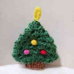 【クリスマスツリーのアクリルたわし】を作りませんか　編み物教室YOKOHAMAKの画像
