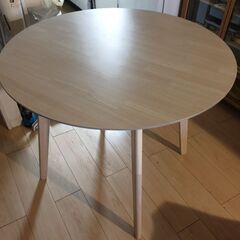 Lowya ダイニングテーブル+チェア2脚の画像