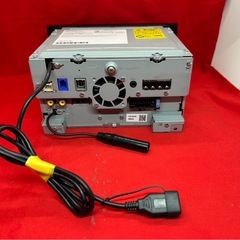 美品⭐︎KENWOOD 2024春地図　MDV-D504BTW 新品バックカメラ付の画像