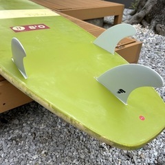 (ジャンク品)パイゼルサーフボード 8ftフィン付きの画像