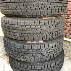 スタッドレスタイヤ　2019年製　YOKOHAMA ICE-GUARDの画像