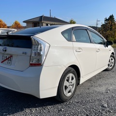 埼玉県★プリウスG ★ ドライブレコーダー ★ 禁煙車の画像