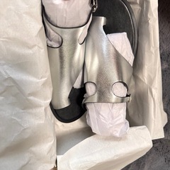 新品、charlet &  keith サンダル、サイズ23.5の画像