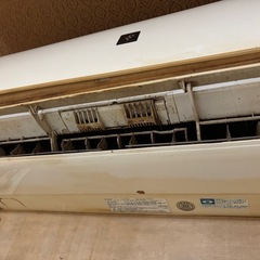 シャープエアコン室内機、室外機の画像