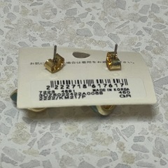 ピアス グリーンの画像