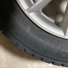 【ほぼ未使用】スタッドレスタイヤDUNLOPの画像