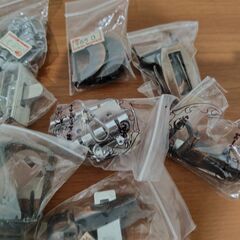 【松戸市日暮】革細工のパーツの画像