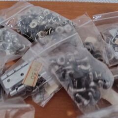 【松戸市日暮】革細工のパーツの画像