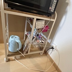 キッチンラック（レンジラック）キャスター付きの画像