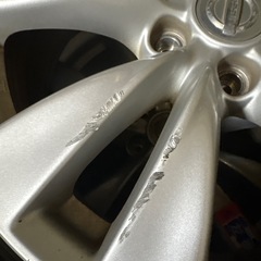 日産フーガ純正ホイールの画像