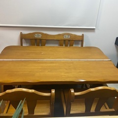 食卓セットの画像