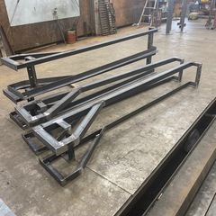 年末につき現場職人、工場職人 募集！！ 建築金物の画像