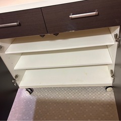 食器棚【引き取っていただける方限定】の画像