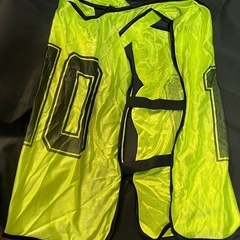 ビブス 10番はストライカーの番号の画像