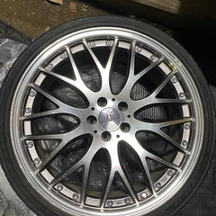 ロクサーニ19インチの画像