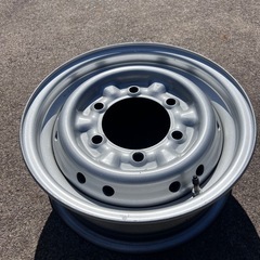 【埼玉県所沢市】直接引取のみ。中古美品‼︎ 日産アトラス1.5t車 2t車 純正ホイール 15×5.5j+44 6穴 PCD170. ニッサン Nissan いすず エルフ OEM　1本売り
の画像