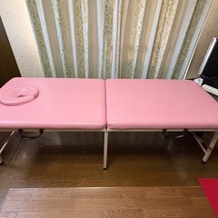 マッサージ用ベッド
の画像