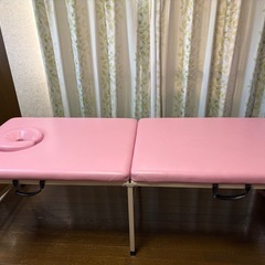 マッサージ用ベッド
の画像