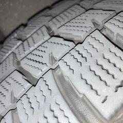 スタッドレスタイヤ　ダンロップ 2019年215/55/17の画像