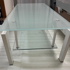 テレビ台の画像