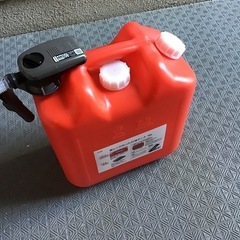 灯油タンク＋自動給油ポンプ＋ファンヒーター用キャスター 3点セットの画像