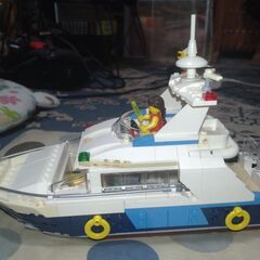 レゴブロック　シティ　クルーザー　組み立て済み完成品の画像