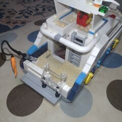 レゴブロック　シティ　クルーザー　組み立て済み完成品の画像