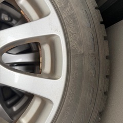 軽自動車 ダンロップ スタッドレスタイヤ4本  & ウォッシャー液 ＆ バッテリー補充液セット の画像