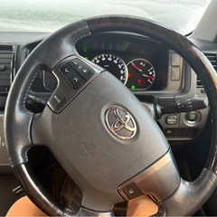 平成30年4型ハイエースの画像