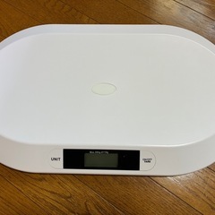 Joieバウンサー・折りたたみベビーベッド・ベビースケール 3点セット（取りに来てくれる方） の画像