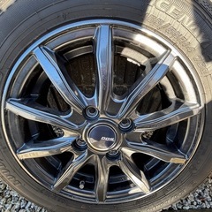 受付一時停止中スタッドレスタイヤ4本セットの画像