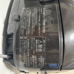 【2018年製】象印 IH炊飯器 極め炊き 黒まる厚釜 ブラウン 5.5合 NP-VJ10-TAの画像