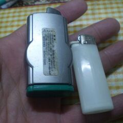 Selem　　使い捨てライター　ジャンク品の画像