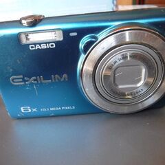 カシオ　デジカメ　CASIO　EXILIM　デジタルカメラ　現状　使用感ありの画像