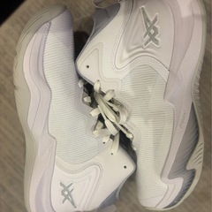 asics NOVA SURGE3バスケットボールシューズの画像