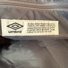 umbro ボストンバッグ 43L スポーツ ジムバックの画像