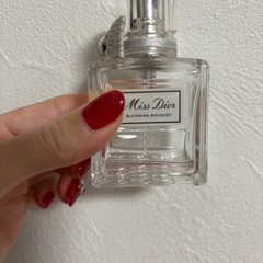 CHANEL DIOR 香水などの画像
