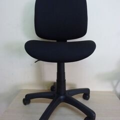2-1　未使用/新品　オフィスチェア 昇降式 3D座面 スライド背もたれ コンパクト 　ブラックの画像