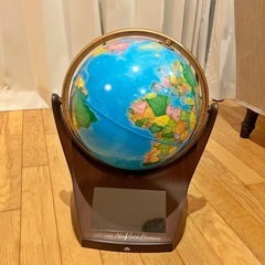 地球儀とたんぐらむの画像