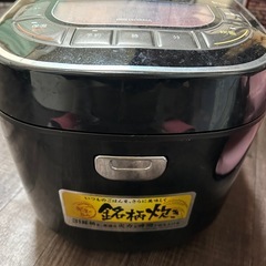 炊飯器の画像