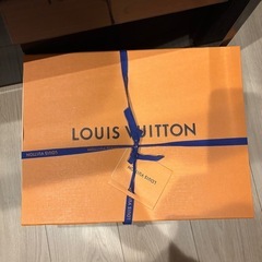 【新品未使用】LOUIS VUITTONのボトムスの画像