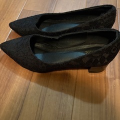 ブラック レース パンプス L 24cmの画像
