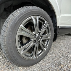 マットブラック ツートンカラーでかっこいい！ 三菱 デリカD5の画像