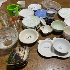 食器セットの画像