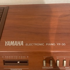 電子ピアノの画像