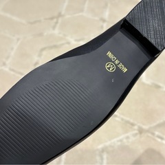 A.I.C.カットアウトスクエアトゥーフラットシューズエーエルシーパンプス新品の画像