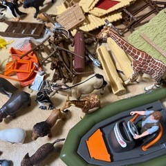 アニアや色々な動物の画像