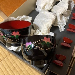 お椀、箸置き、箸セットの画像