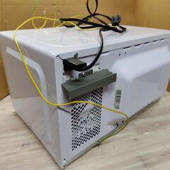 世田谷区近辺配送可能　美品　2023年製　アイリスオーヤマ 電子レンジ IMB-T178-W ホワイト　一人暮らし 17L ターンテーブル　コンパクト　単機能レンジ　シンプルの画像